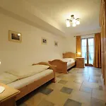 Stoettnerhof Urlaub Auf Dem Bauernhof مزرعة للإقامة *