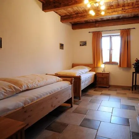 Séjour à la ferme Stoettnerhof Urlaub Auf Dem Bauernhof Bernau am Chiemsee